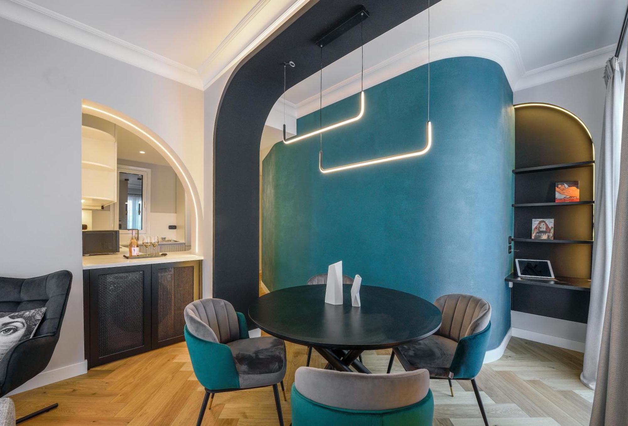 King Apartment Thessaloniki By Luxlikehome Exterior photo