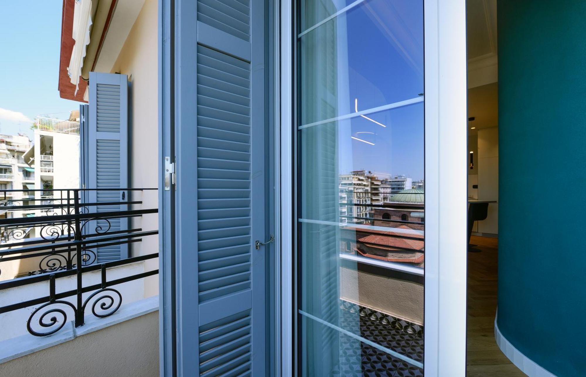 King Apartment Thessaloniki By Luxlikehome Exterior photo